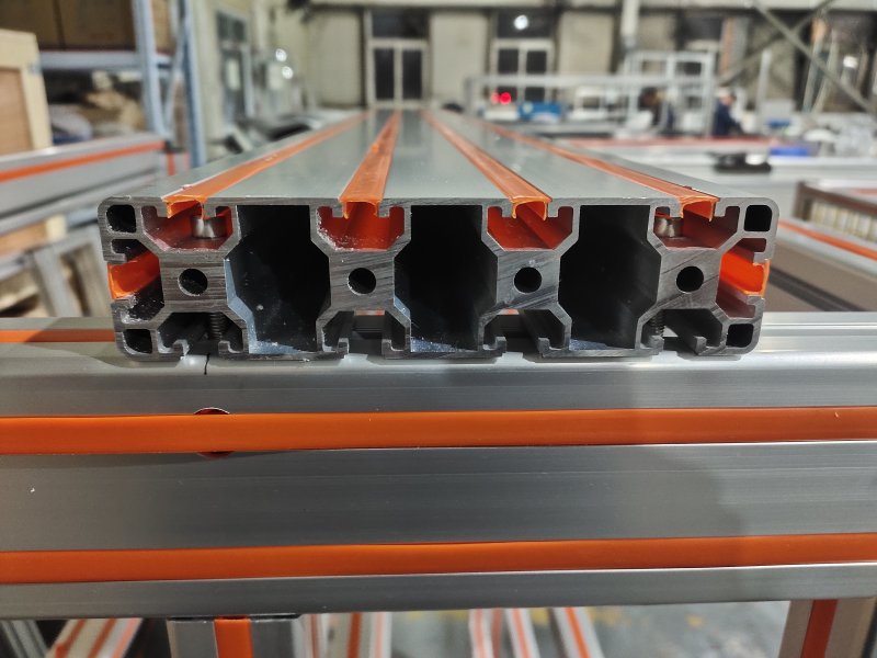 帶防護(hù)網(wǎng)的鋁型材機(jī)架